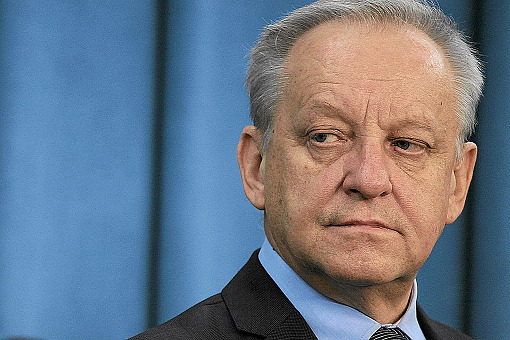 Należałoby ustalić górną granicę zarobków lekarzy