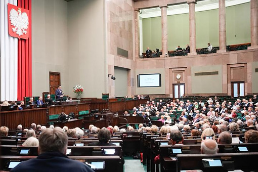 Sejm uchwalił nowelizację ustawy o CMKP 