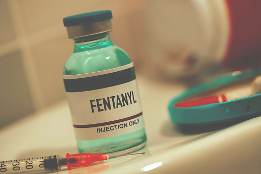 Szczepionką w epidemię fentanylu?
