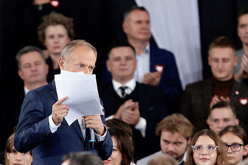 List do premiera – pensje powyżej unijnej średniej, błędne dane i desperacja