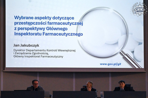 Szkolenia policjantów do walki z przestępczością farmaceutyczną