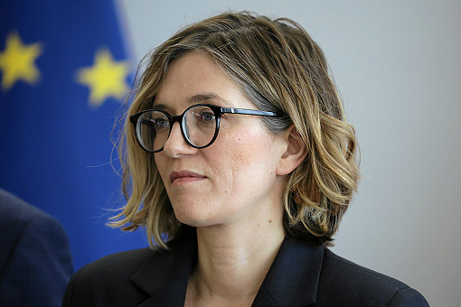 Etatowcy jak frajerzy?