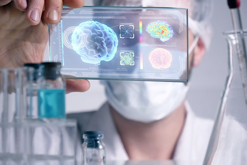 Pierwszy lek na alzheimera dopuszczony do obrotu przez KE
