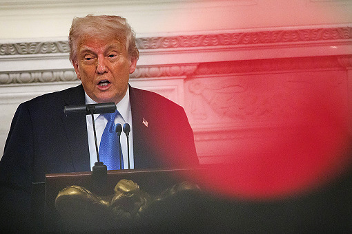 Czerwone światło dla Donalda Trumpa