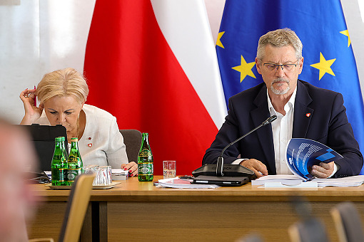 Ile pieniędzy brakuje funduszowi? ►