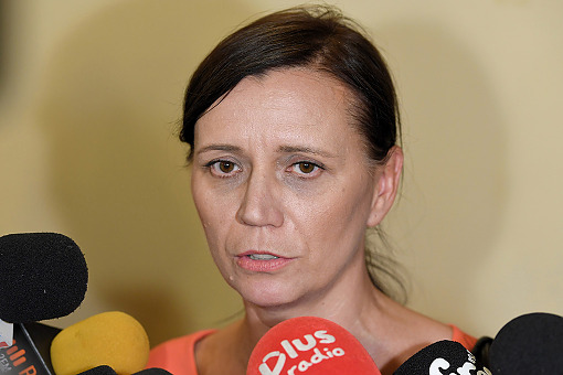 Nie wszystkie pielęgniarki to jedna rodzina: starsze i młodsze – konflikt się zaczyna ►