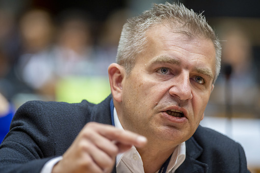 Antyszczepionkowiec to nie patriota ► 