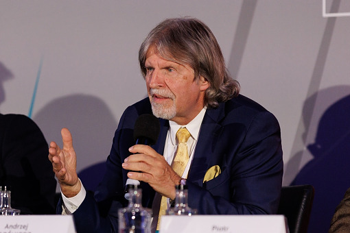 Wynagrodzenia w ochronie zdrowia – niech państwo się odczepi, bo jak zawsze robi bałagan ►