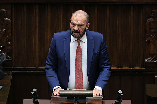 Zapaść w ochronie zdrowia? ►