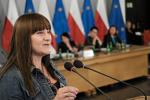 Brednie w majestacie ►