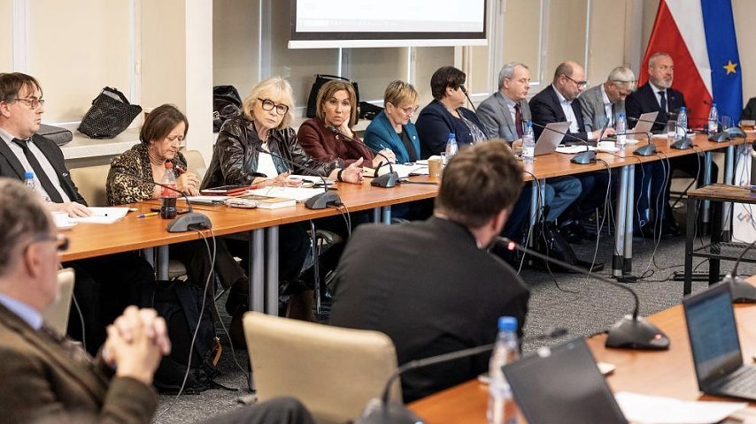 Pracodawcy o „Lex szarlatan”: Niektóre zapisy wymagają doprecyzowania